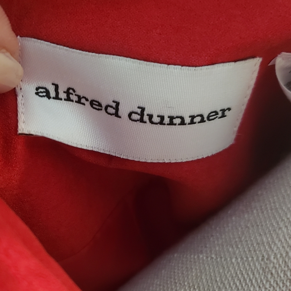 Red blazer - Picture 4 of 4